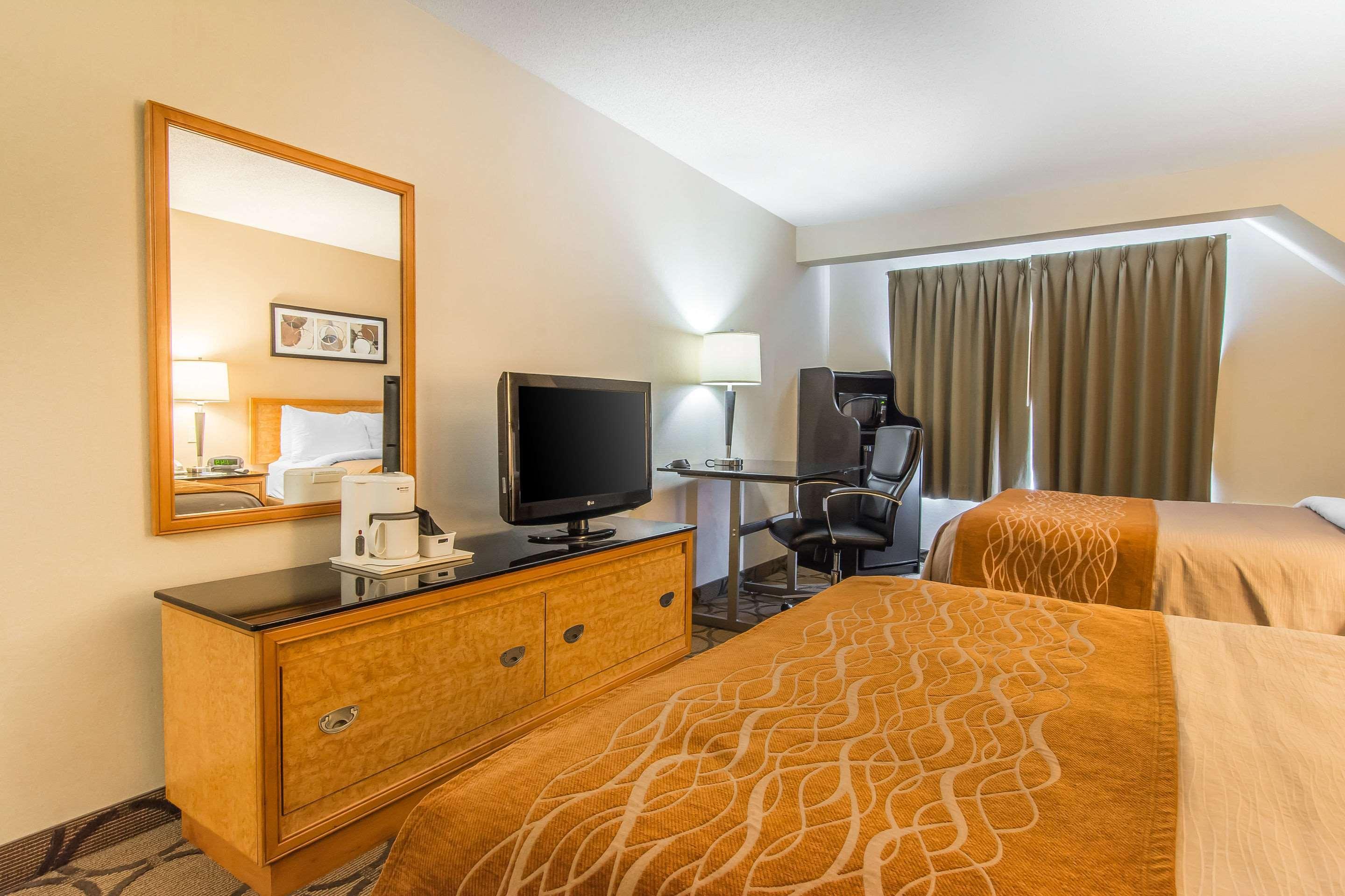 Comfort Inn Magnetic Hill Moncton Exterior photo